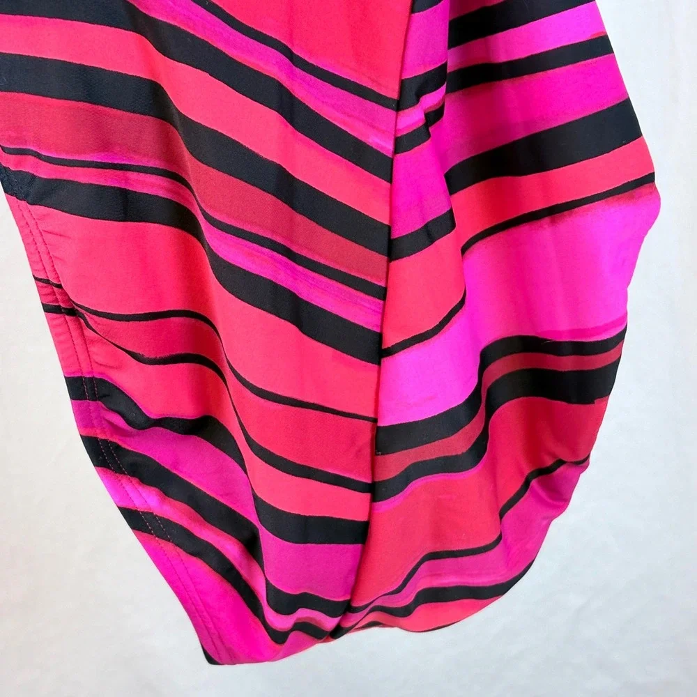 Speedo Women One Piece Swimsuit Hot Pink Magenta Striped Double Strap  Sz 8 $88